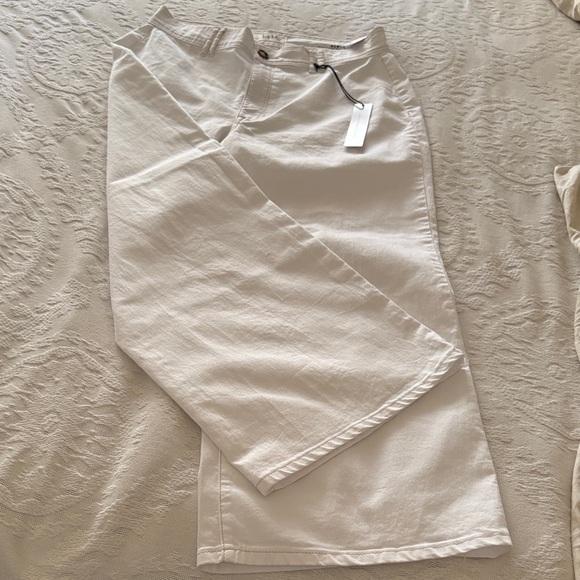 BNWT Elegant White Women's Nomad Super High Rise Wide Leg by Nicole Miller - Picture 1 of 10